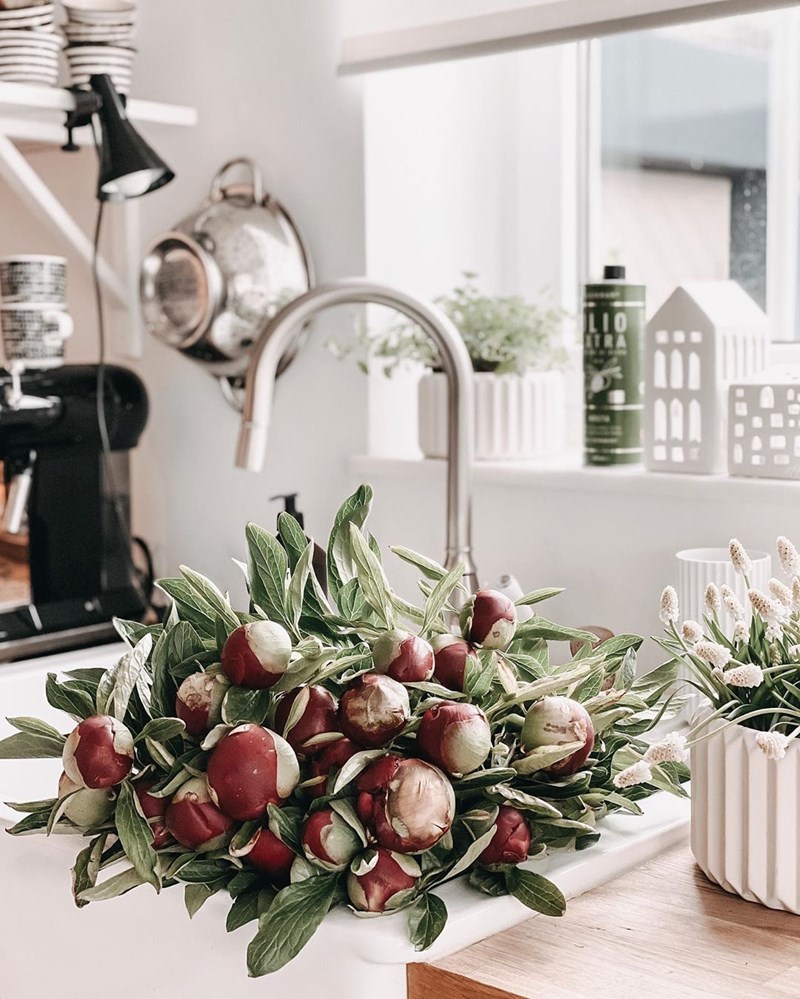 Girly Minimal: Πώς θα χαρίσεις θηλυκότητα σε ένα λιτό σπίτι - εικόνα 13