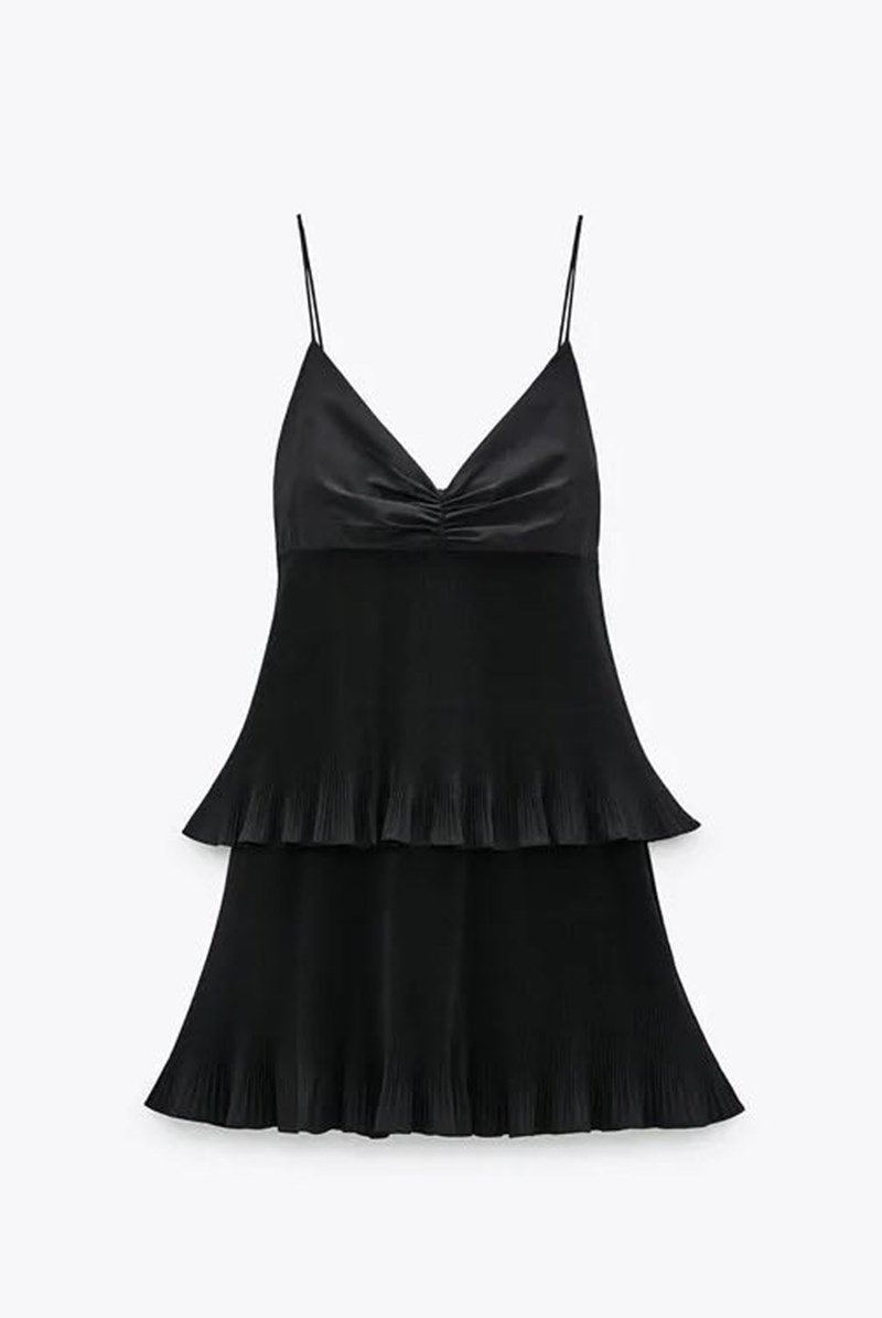 17 black & white κομμάτια Zara για να ζήσεις το πιο minimal (και στιλάτο) καλοκαίρι της ζωής σου - εικόνα 7