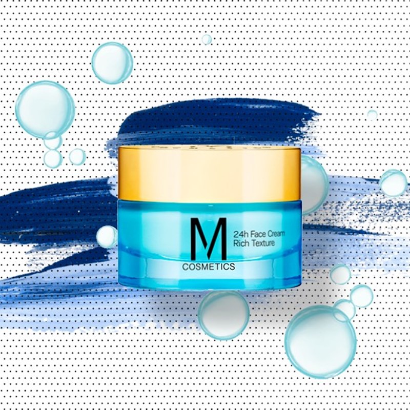 Οι 2 υπερτυχερές που κερδίζουν ένα ολοκληρωμένο σετ με προϊόντα περιποίησης προσώπου M COSMETICS αξίας €300 - εικόνα 1