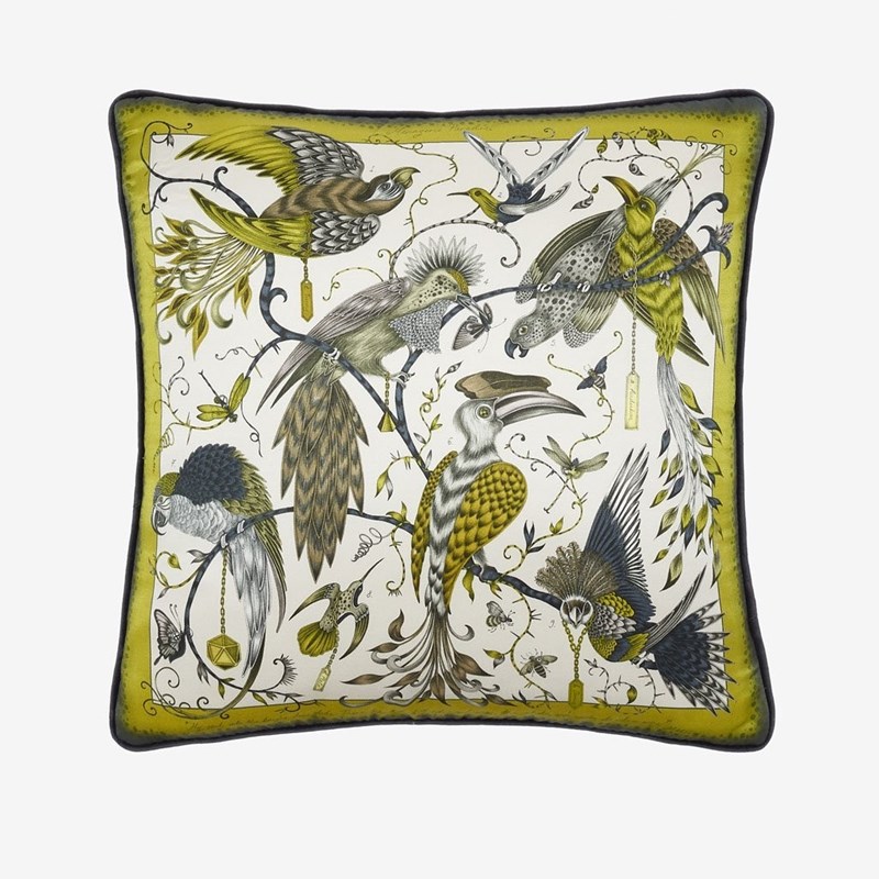 Μια συλλογή μαξιλαριών που μοιάζουν με φιλμ του Τιμ Μπάρτον - εικόνα 4