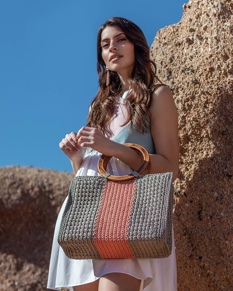 Miss Polyplexi: Ένα ελληνικό brand σχεδιάζει τις ωραιότερες τσάντες του καλοκαιριού - εικόνα 1