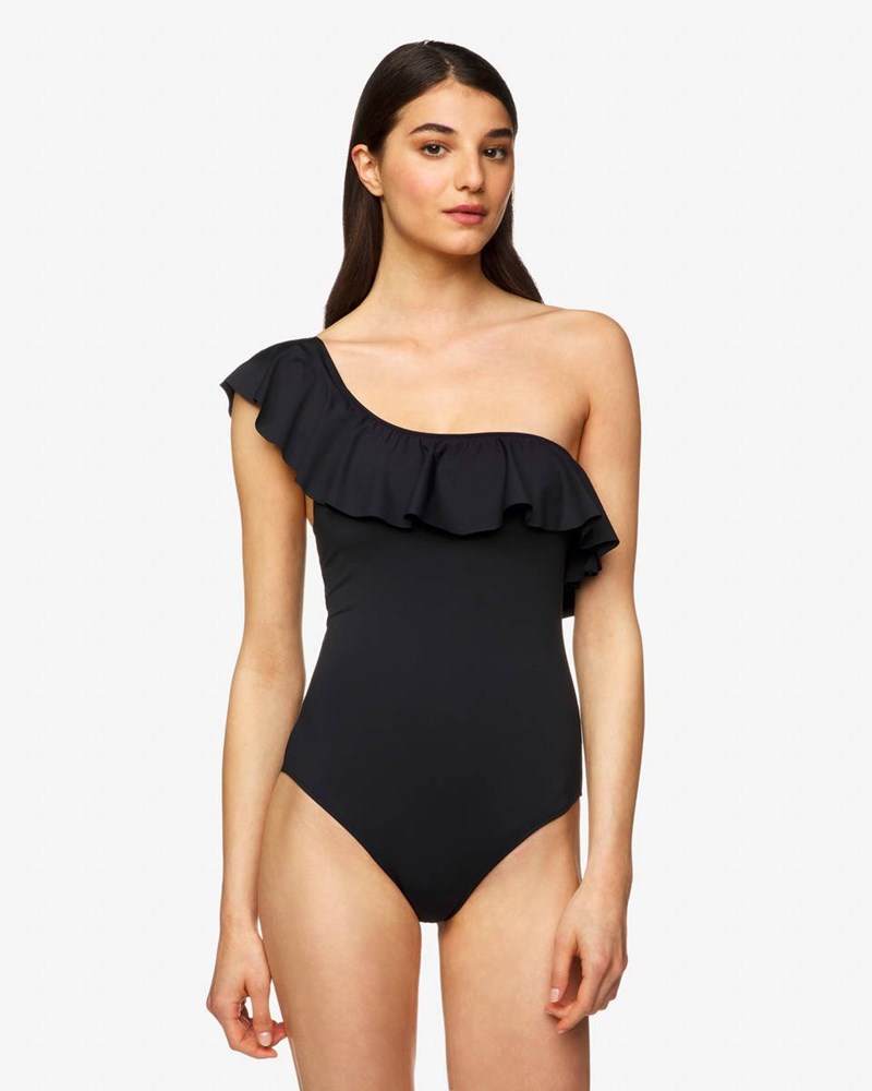 Ρωτήσαμε τα fashion girls: Ποια κομμάτια θα πάρουν μαζί τους στις διακοπές; - εικόνα 5