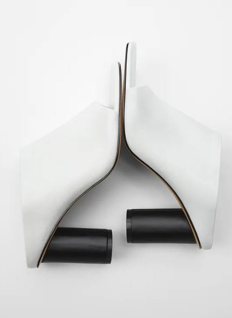 17 black & white κομμάτια Zara για να ζήσεις το πιο minimal (και στιλάτο) καλοκαίρι της ζωής σου - εικόνα 12