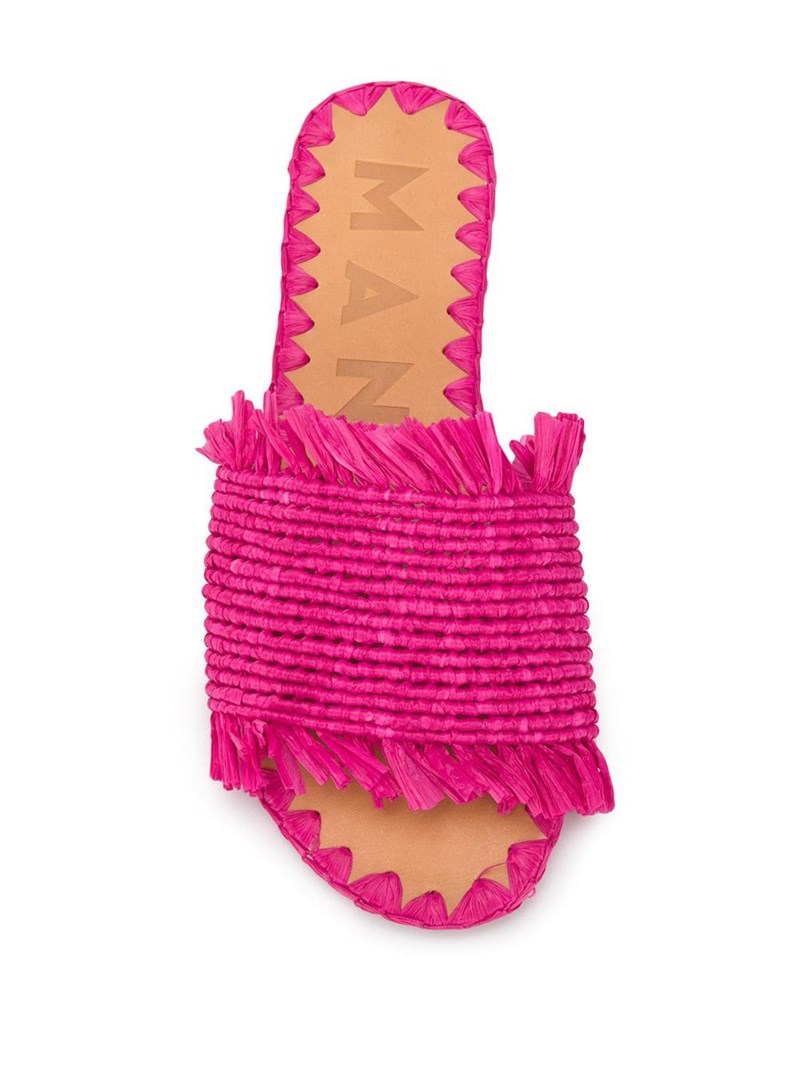 Σανδάλι, Manebi. &nbsp;&nbsp;