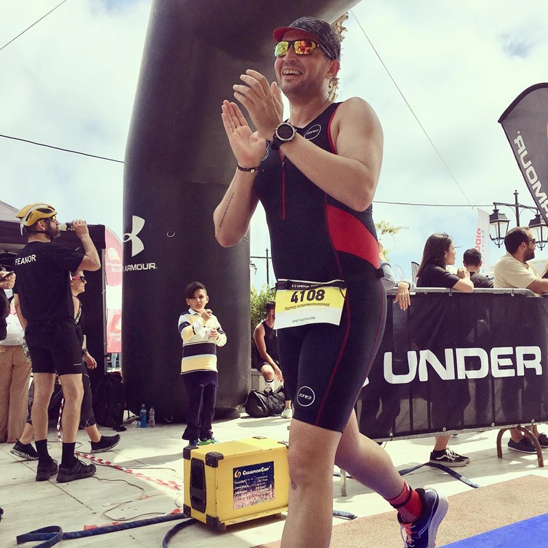 Ρωτήσαμε τον Γιώργο Παπαδημητρόπουλο: «Τι είναι αυτό που σε αναζωογονεί μετά τη σωματική άσκηση;» #ELLERUN - εικόνα 1