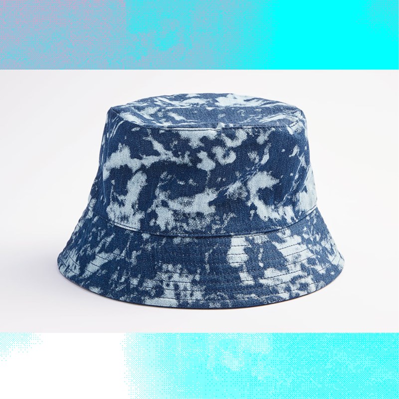 Bucket hat tie-dye, Zara.