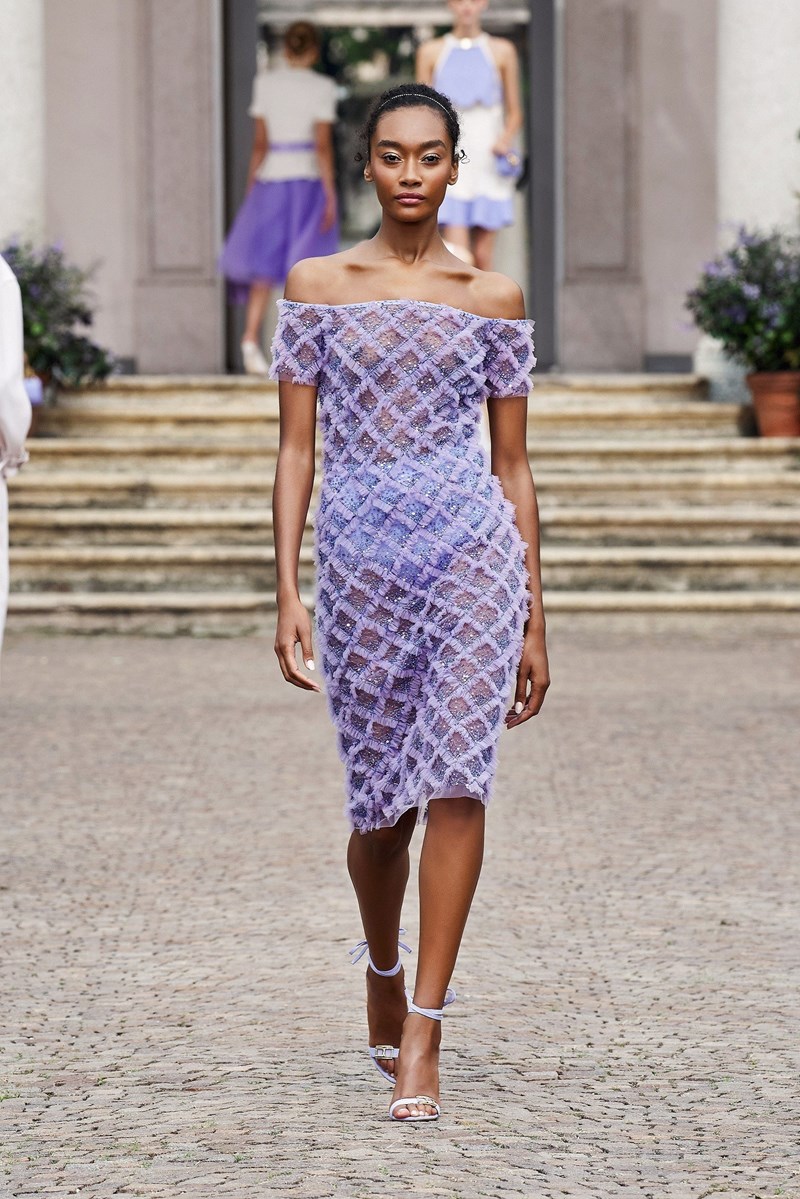 Το show του οίκου Elisabetta Franchi στην Εβδομάδα Μόδας του Μιλάνου - εικόνα 5