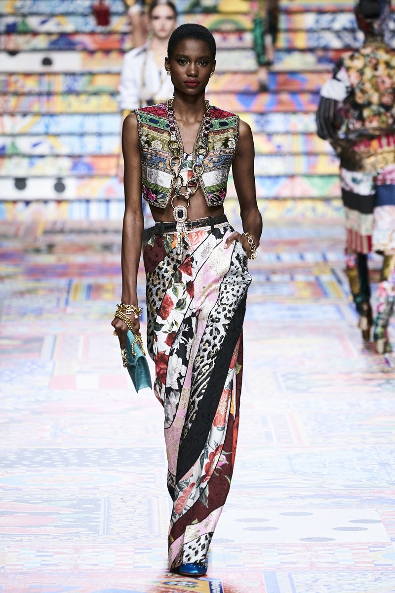 To show του οίκου Dolce & Gabbana στην Εβδομάδα Μόδας του Μιλάνου - εικόνα 6