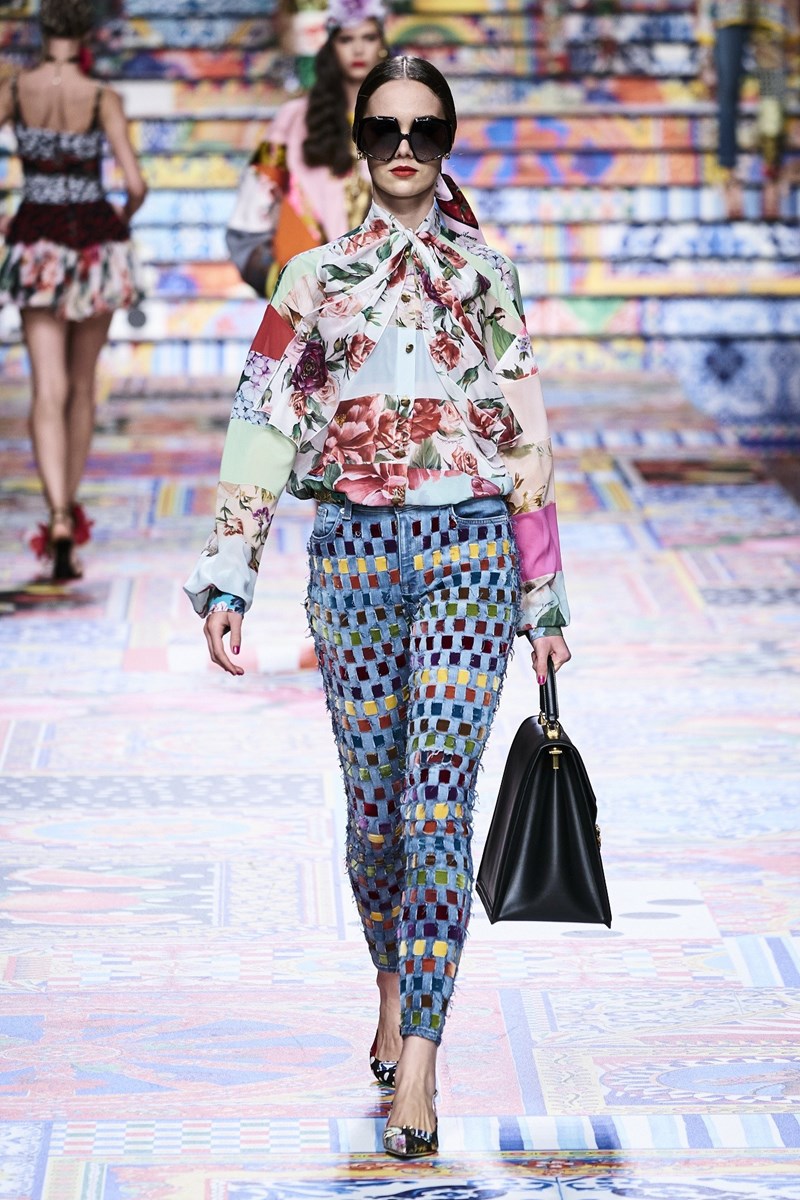 To show του οίκου Dolce & Gabbana στην Εβδομάδα Μόδας του Μιλάνου - εικόνα 2