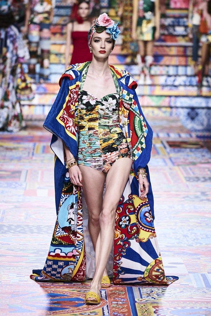 To show του οίκου Dolce & Gabbana στην Εβδομάδα Μόδας του Μιλάνου - εικόνα 4