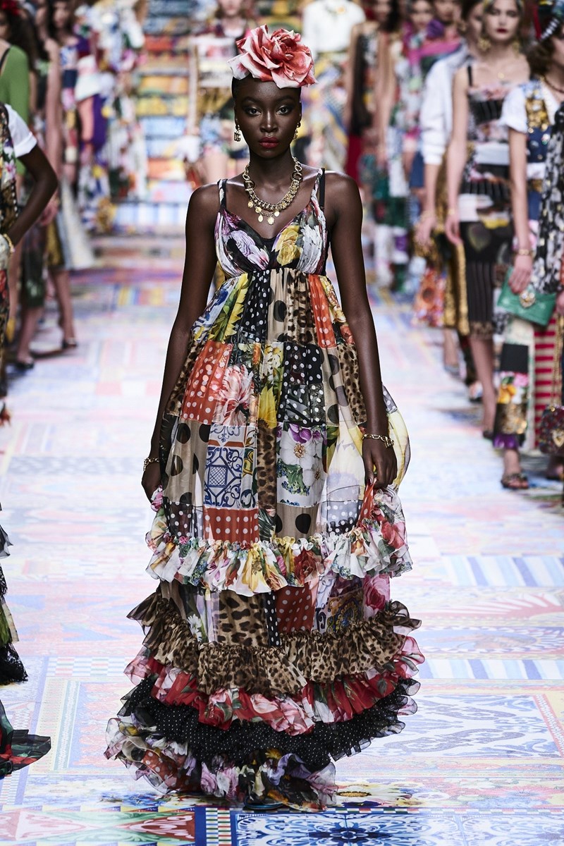 To show του οίκου Dolce & Gabbana στην Εβδομάδα Μόδας του Μιλάνου - εικόνα 1