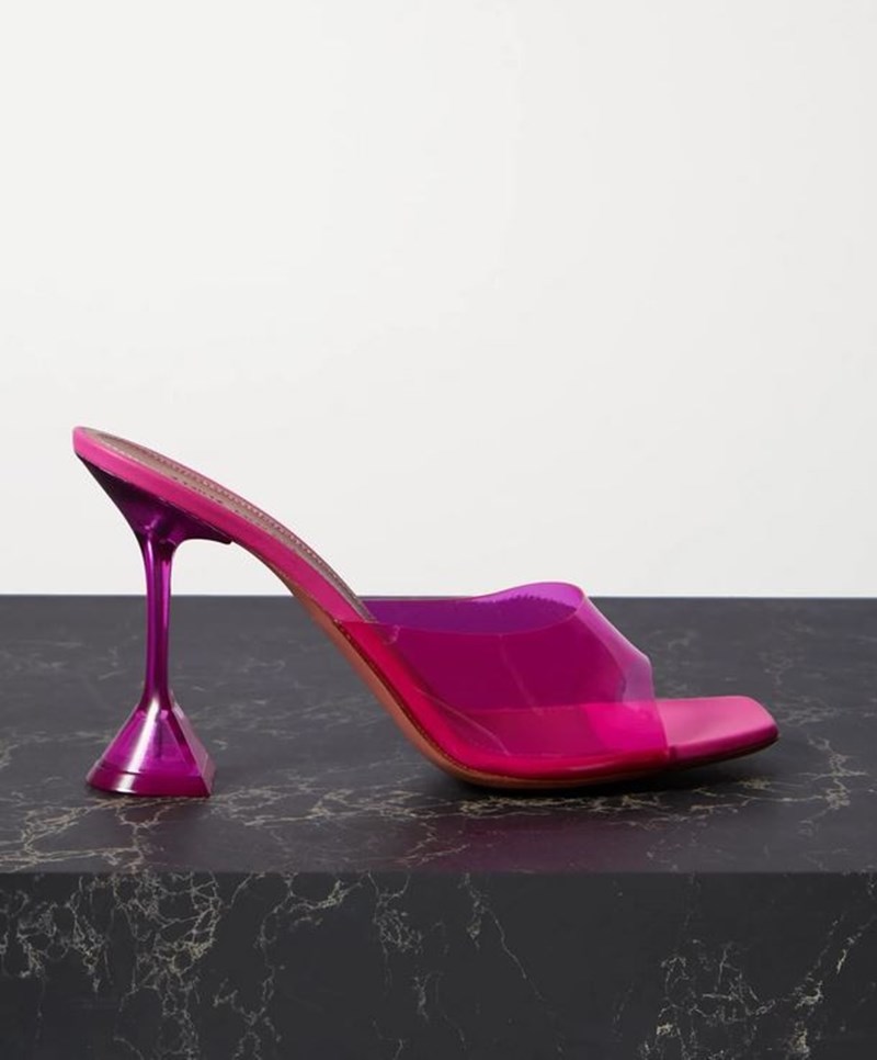 Φούξια mule, Amina Muaddi.