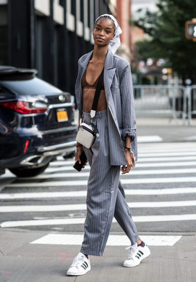 12 looks για να φοράς τα sneakers σου κάθε μέρα (και σε κάθε πιθανή περίσταση!) - εικόνα 5