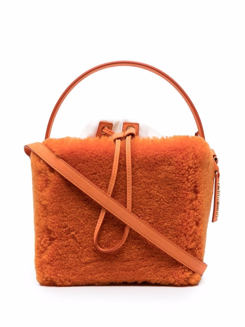 Πορτοκαλί: 11 ακαταμάχητα street style looks και 12 stylish items αρκούν για να σε πείσουν να βουτήξεις την ντουλάπα σου στους υποτόνους του - εικόνα 4