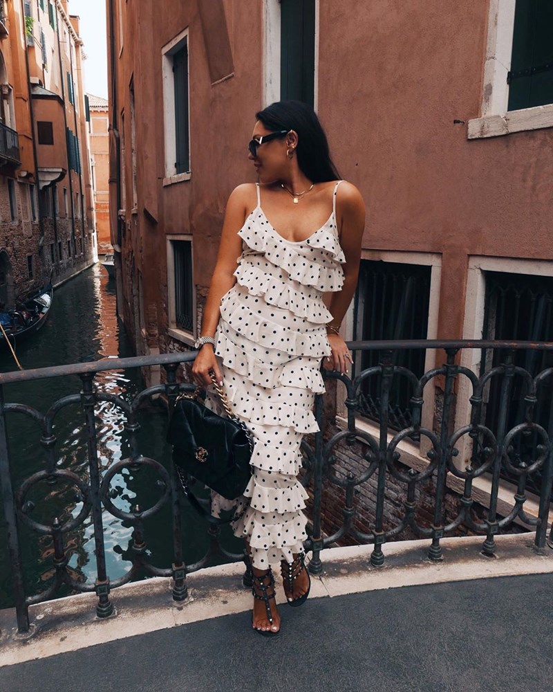 Το σατέν φόρεμα είναι το πιο θηλυκό κομμάτι της γκαρνταρόμπας σου (και το ξέρεις) - εικόνα 4