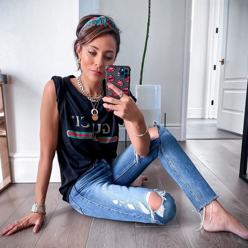 15 σούπερ θηλυκά λουκ που θα σε πείσουν να φοράς μόνο τζην - εικόνα 7