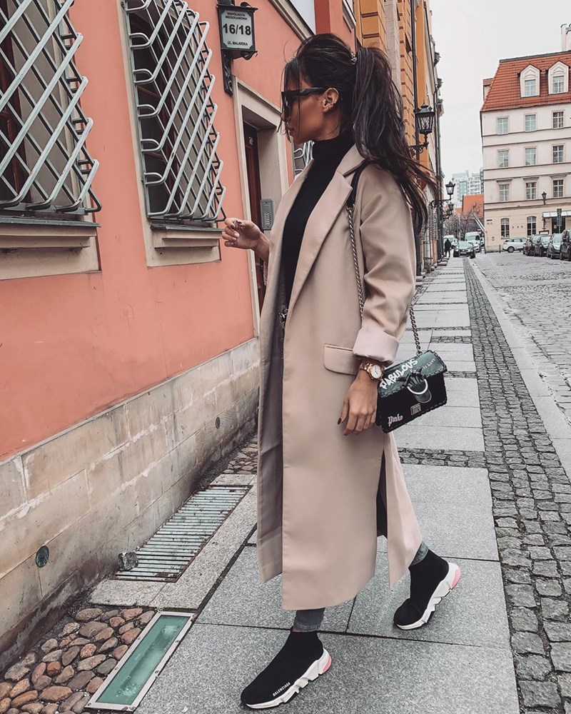 Επιτέλους σαββατοκύριακο: 7 casual look για να είσαι με διαφορά η πιο καλοντυμένη στις βόλτες σου - εικόνα 4