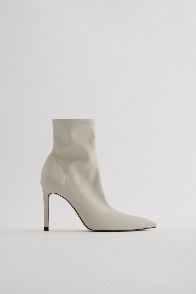 6 μποτάκια που χρειάζεται η γκαρνταρόμπα του 2020 - εικόνα 5