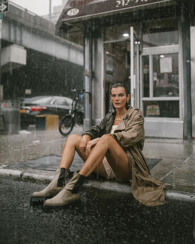 Η καμπαρντίνα είναι must-have αλλά όχι όπως την έχεις συνηθίσει... - εικόνα 1