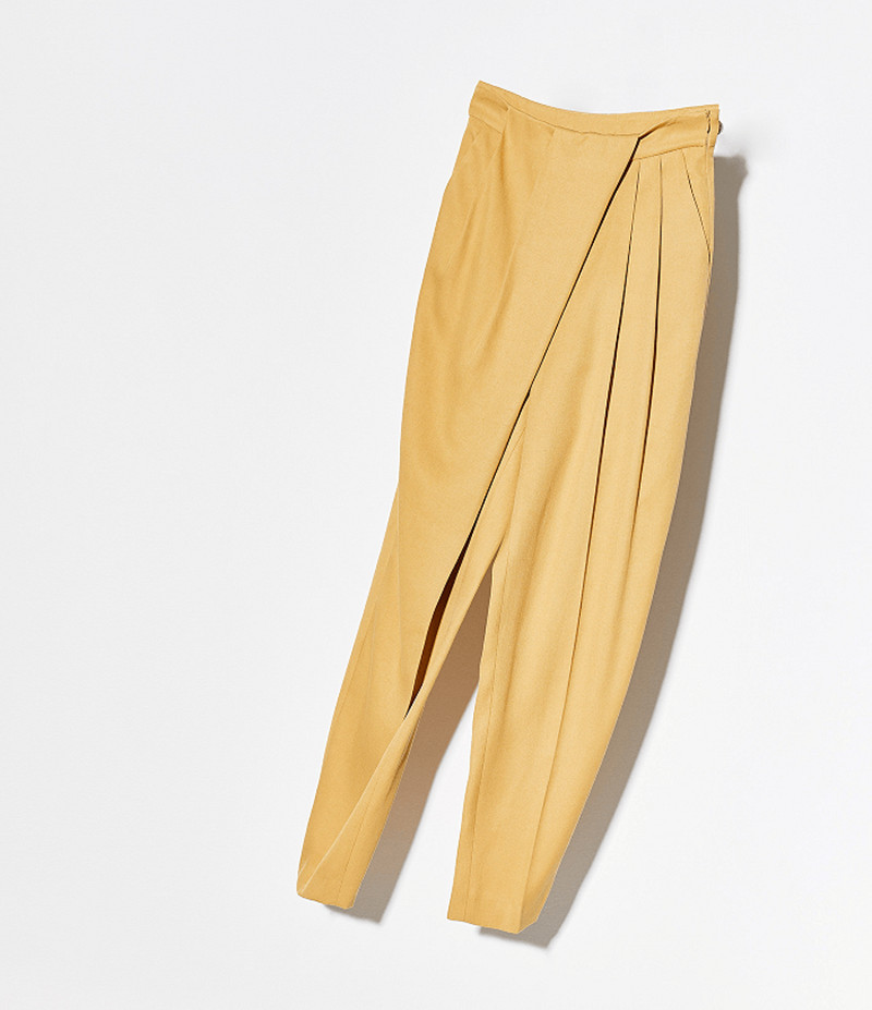 Οι budget friendly επιλογές για να βάλεις (επιτέλους!) το tailored παντελόνι στη γκαρνταρόμπα σου - εικόνα 4