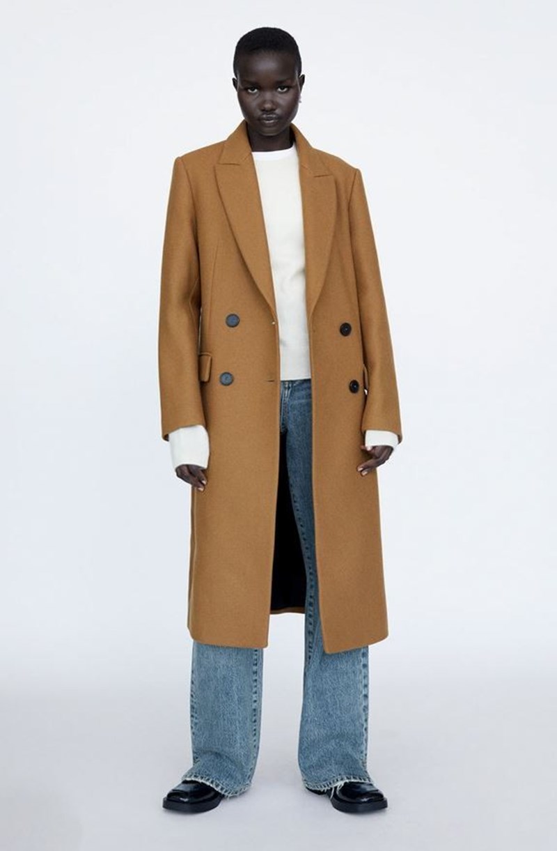 Καμηλό παλτό, Zara.