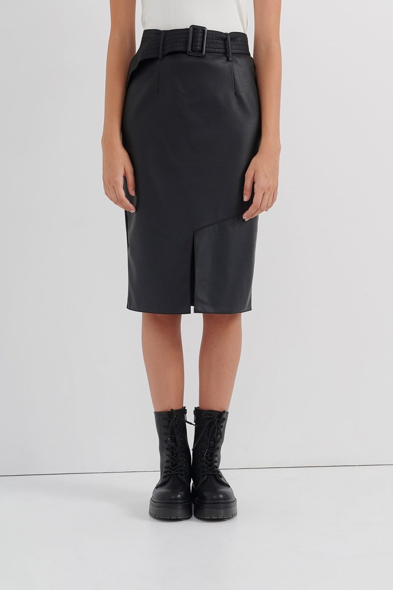 Τα #budgetfriendly κομμάτια που πρέπει να έχεις στη ντουλάπα σου, αν θέλεις να θεωρείσαι style icon (πάντα, όχι μόνο φέτος!) - εικόνα 6