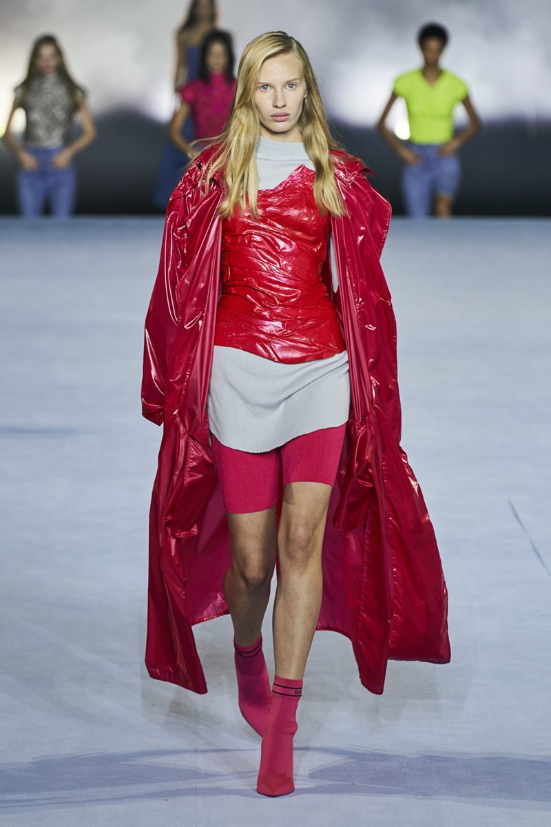 To show του οίκου Balmain στην Εβδομάδα Μόδας του Παρισιού - εικόνα 13