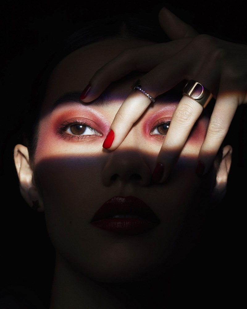 Total Red: Το μακιγιάζ μας βουτά στα κόκκινα - εικόνα 5