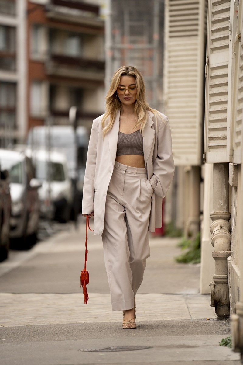 Parisian Vibes: 13 street style εμφανίσεις που συμβαίνουν τώρα στο Παρίσι - εικόνα 4