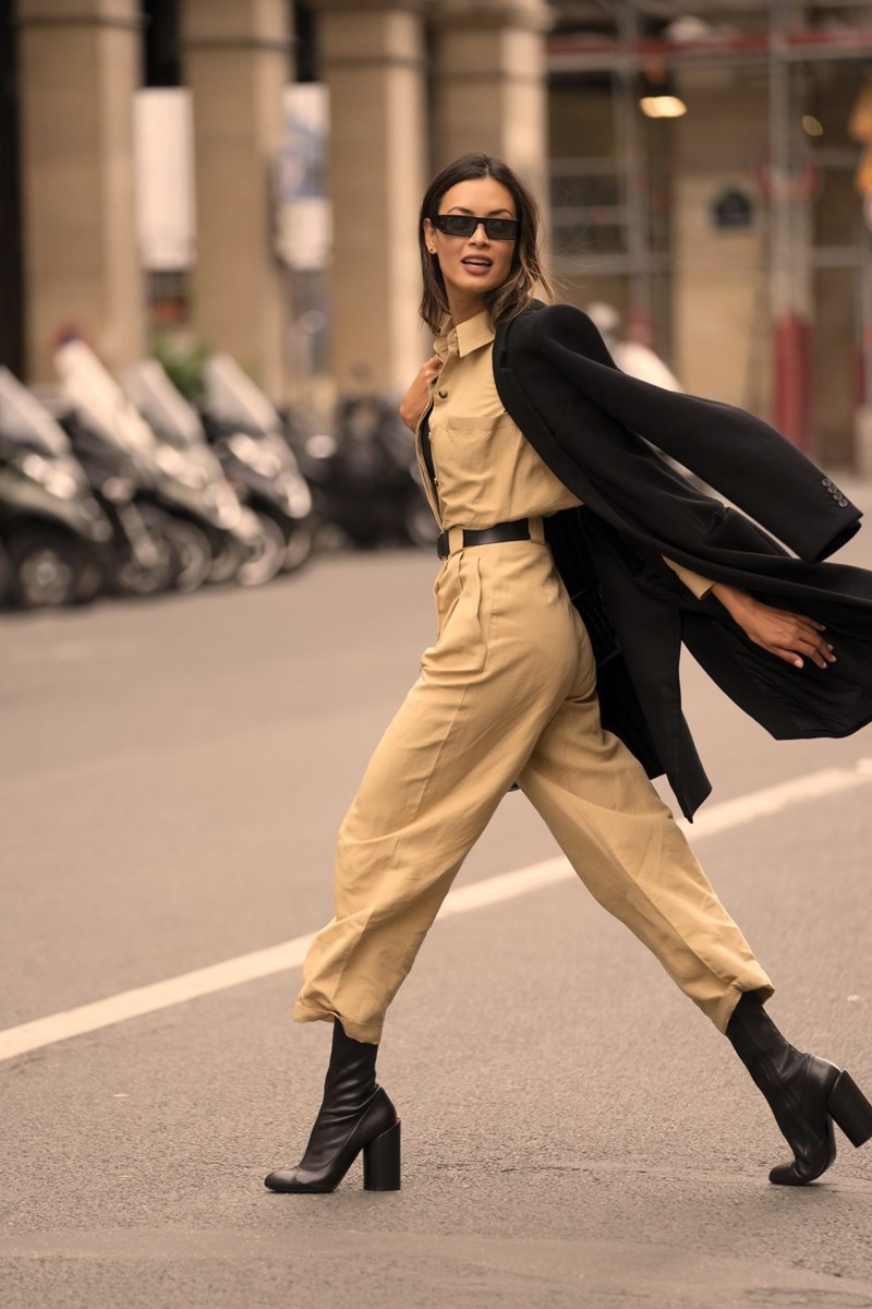 Parisian Vibes: 13 street style εμφανίσεις που συμβαίνουν τώρα στο Παρίσι - εικόνα 1