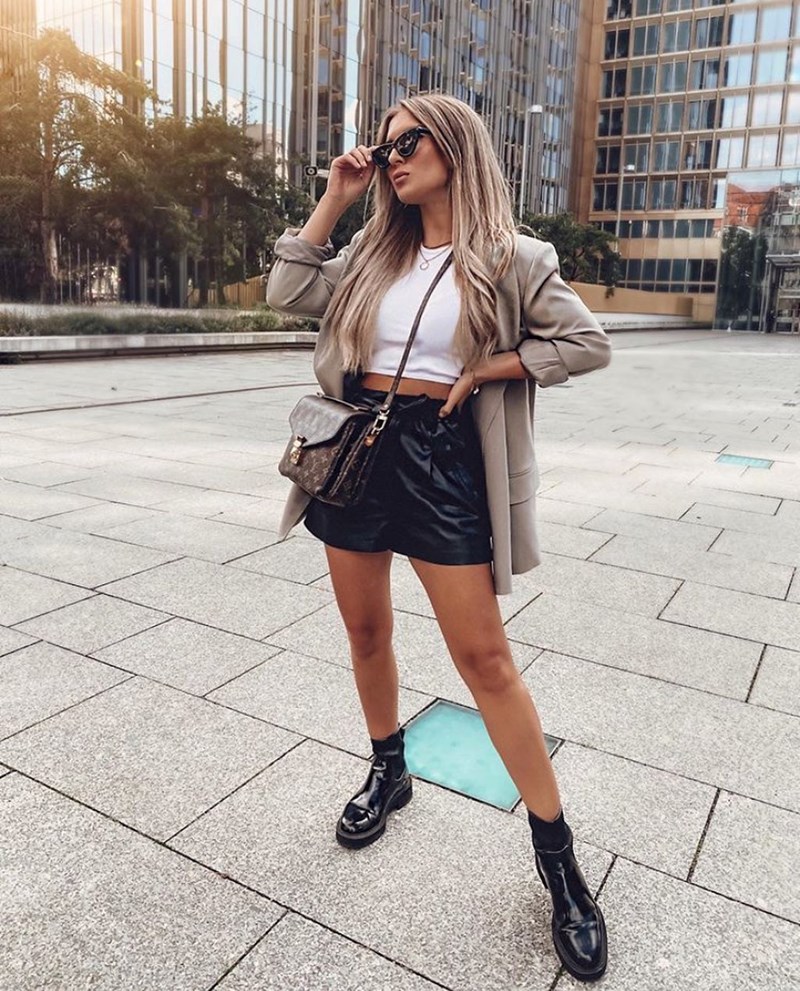 6 look για να αναδεικνύεις τα πόδια σου και το χειμώνα - εικόνα 5