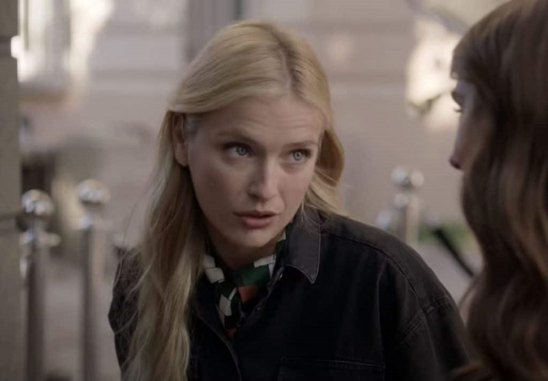 Γιατί η Camille του Emily in Paris είναι το αγαπημένο μας style icon τώρα - εικόνα 2