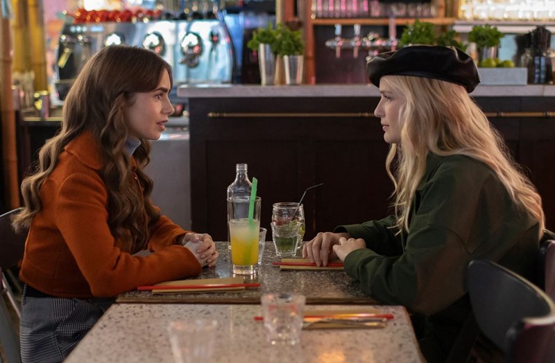 Γιατί η Camille του Emily in Paris είναι το αγαπημένο μας style icon τώρα - εικόνα 5