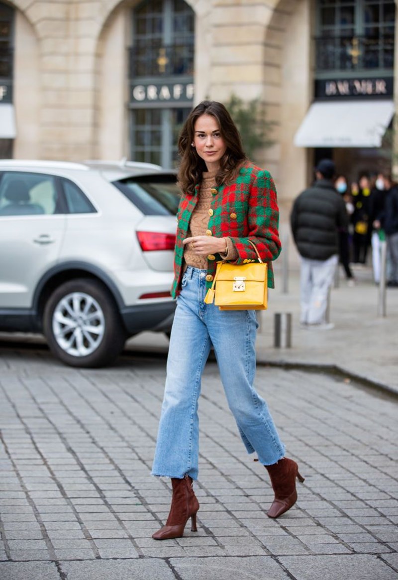 7 denim trends που ανακαλύψαμε τώρα στο street style - εικόνα 6