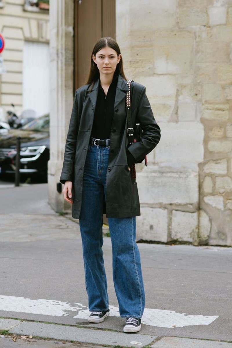 7 denim trends που ανακαλύψαμε τώρα στο street style - εικόνα 5