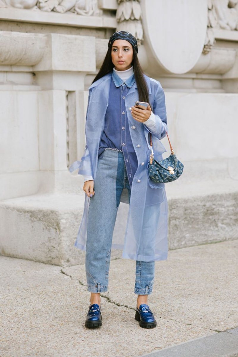 7 denim trends που ανακαλύψαμε τώρα στο street style - εικόνα 2