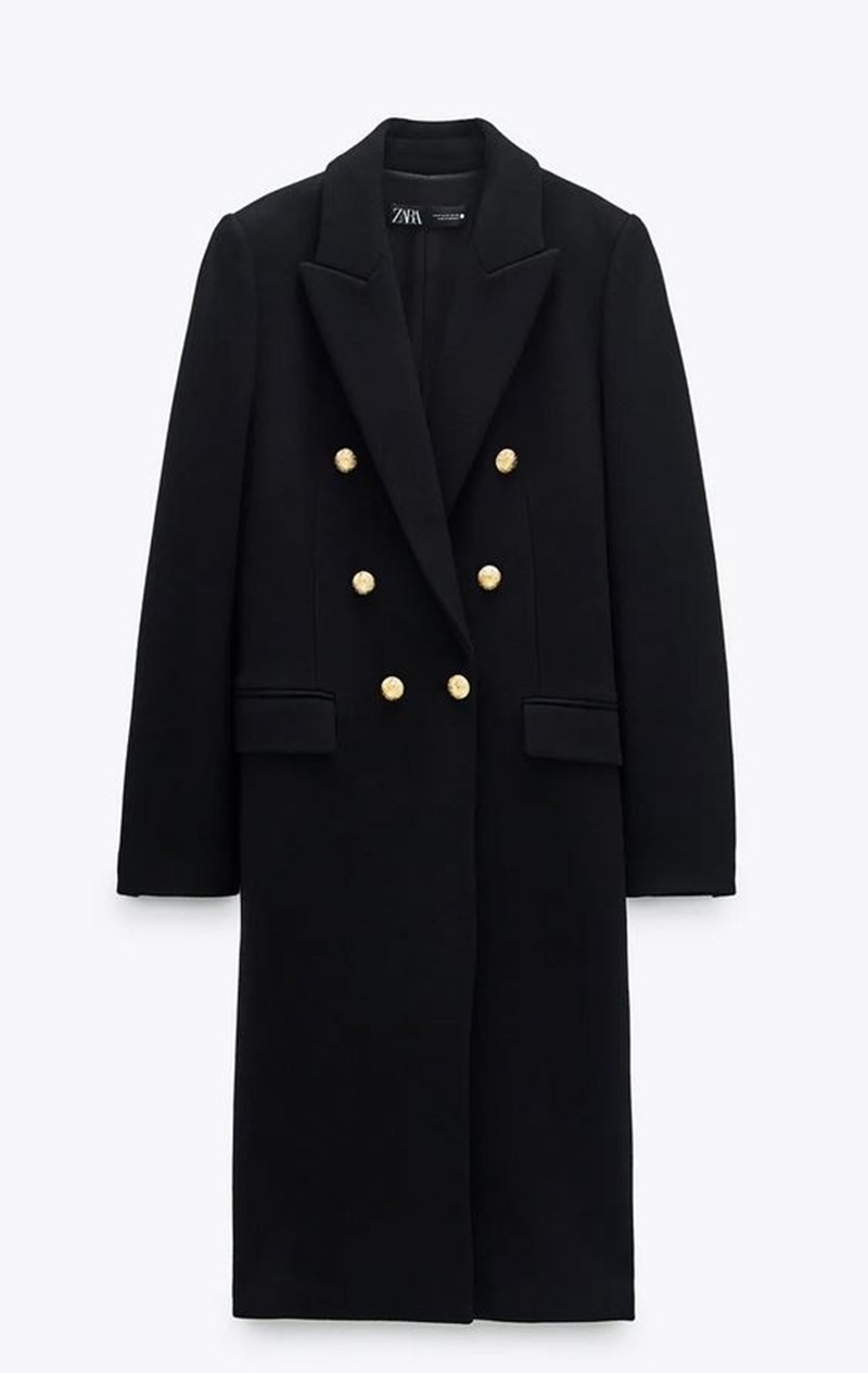 &nbsp;Παλτό με χρυσά κουμπιά, Zara.
