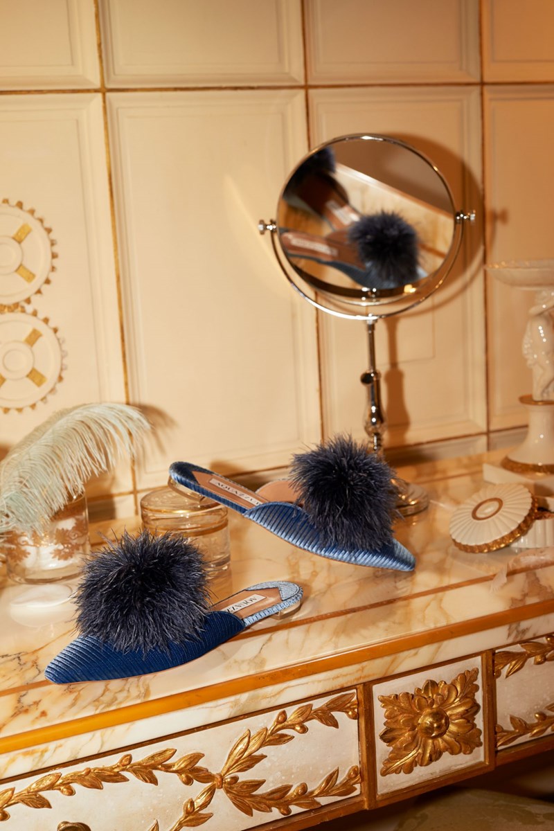 Fabulous at Home: Ο οίκος Aquazzura σχεδίασε παπούτσια για το... σπίτι - εικόνα 1