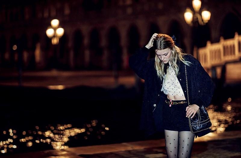 10 χειμερινά λουκ μας ταξιδεύουν στη μοναδική Βενετία - εικόνα 4