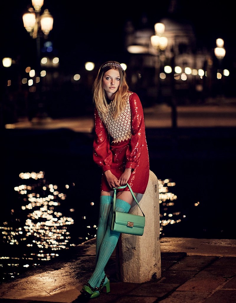 10 χειμερινά λουκ μας ταξιδεύουν στη μοναδική Βενετία - εικόνα 3