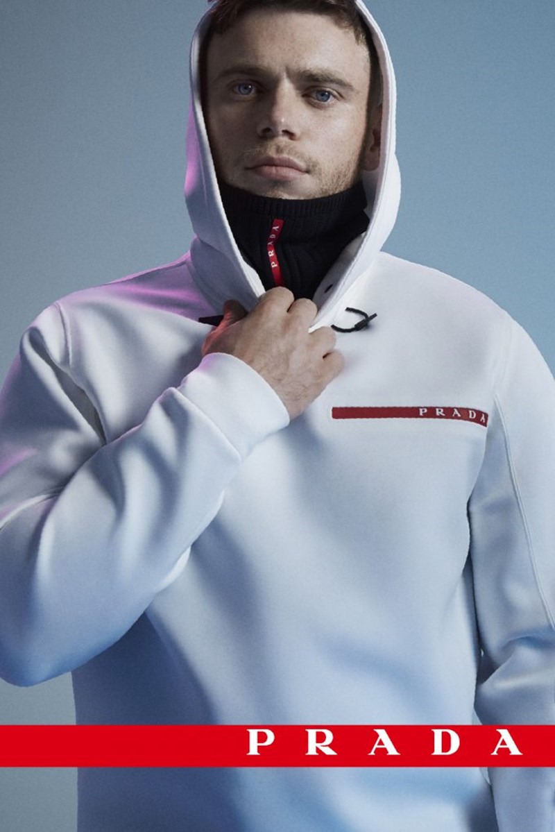 Ο Ολυμπιονίκης Gus Kenworthy στη νέα καμπάνια Prada - εικόνα 3