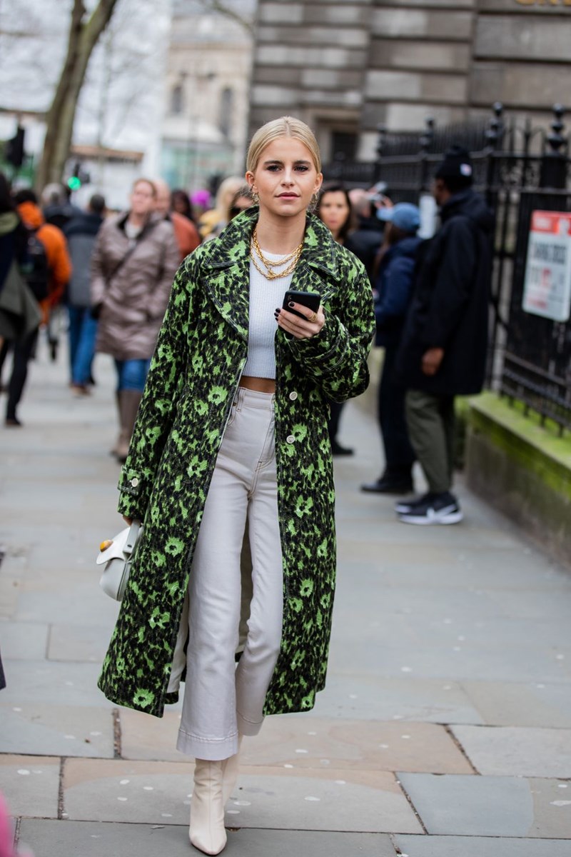 Λευκό παντελόνι: Γιατί δεν του αξίζει μόνο το καλοκαίρι... - εικόνα 2