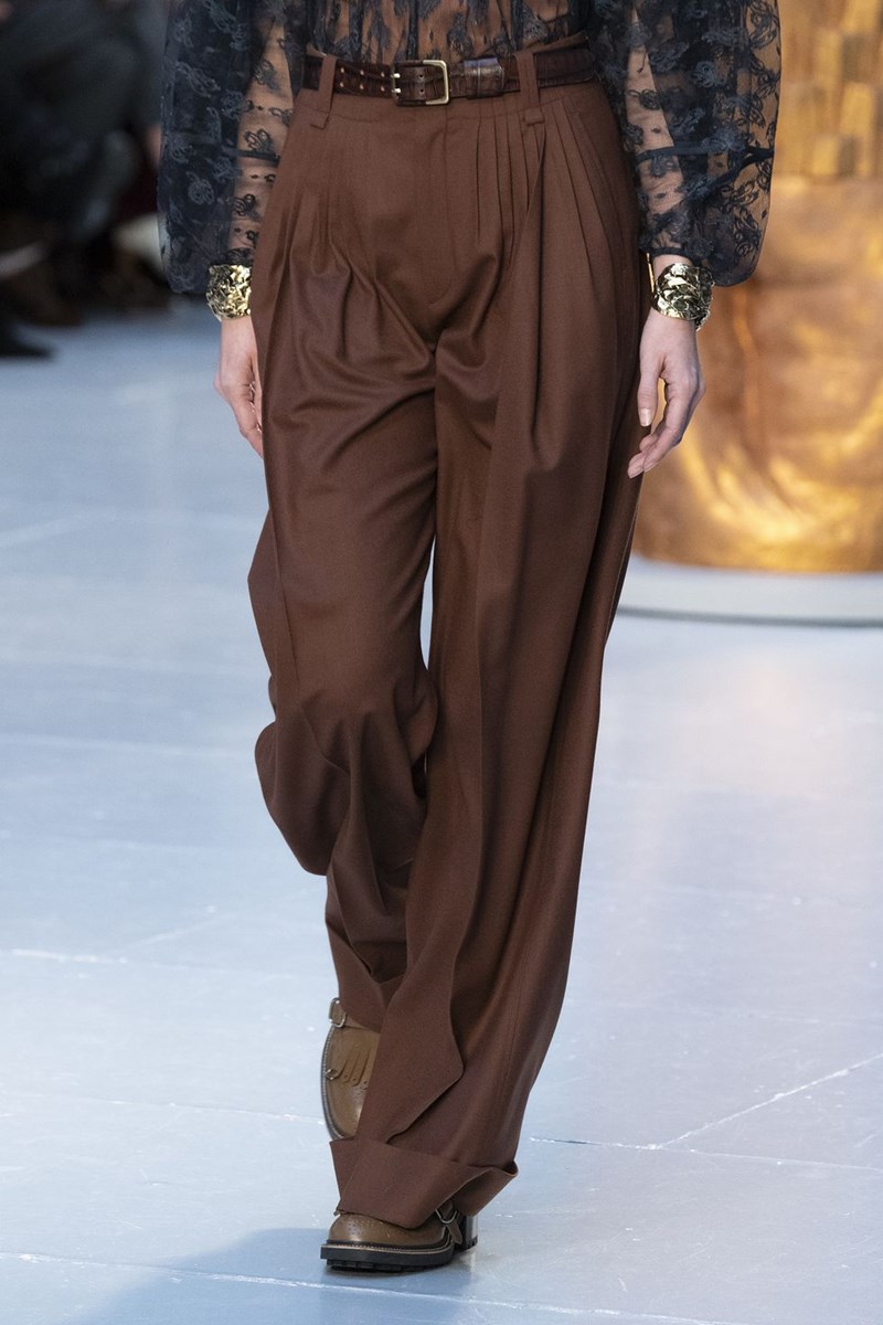 Ένα τέτοιο παντελόνι χρειάζεσαι τώρα (και πάντα!) - εικόνα 3