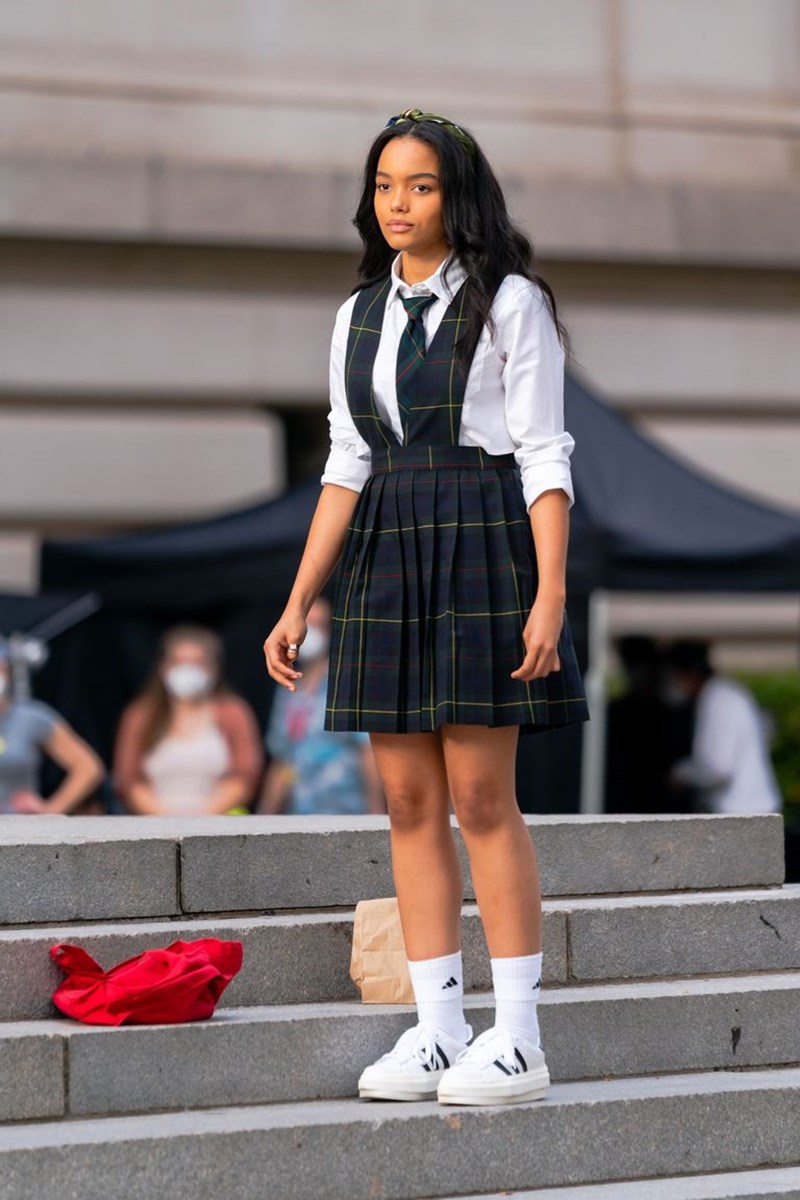 Gossip Girl 2021: Όλα τα λουκ από την πολυαναμενόμενη σειρά - εικόνα 7