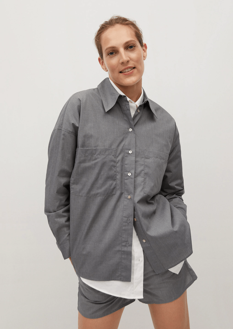 Η μέρα μας εμπνέει να φορέσουμε γκρι: 12 κομμάτια και 8 street style ιδέες για να «αγκαλιάσουμε» αυτό το χρώμα - εικόνα 15