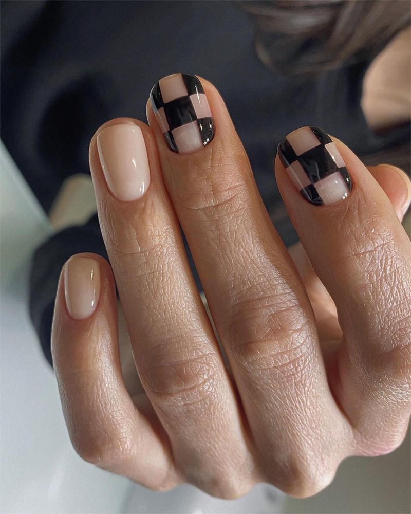 Μανικιούρ: 6 μίνιμαλ σχέδια για να πειραματιστείς στο σπίτι - εικόνα 5