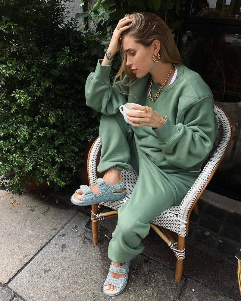 Tracksuit Set: Γιατί όλες οι fashionistas φορούν ένα τέτοιο σε αυτή τη φάση; - εικόνα 1