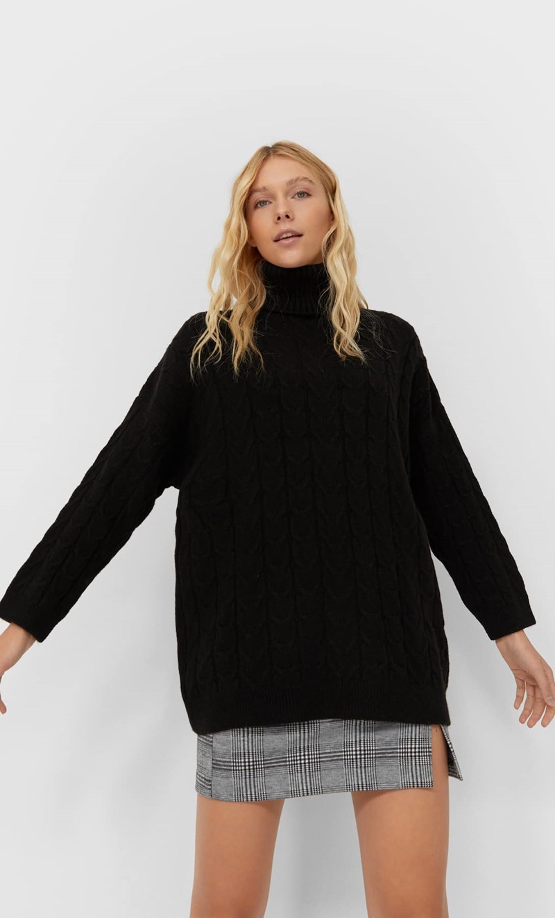 Zara, Mango, Bershka, Stradivarius: 7 ζιβάγκο που θα αγαπήσεις τώρα και όλο το χειμώνα - εικόνα 5