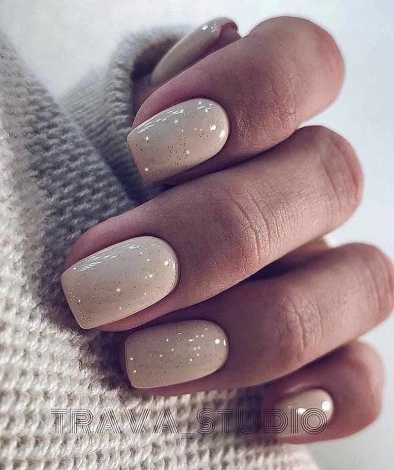 6 μανικιούρ στα ωραιότερα χρώματα του χειμώνα - εικόνα 5