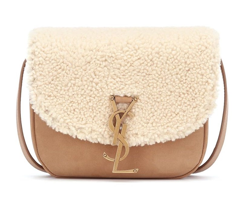 Δεν θα σου πούμε ψέματα! Μια fluffy τσάντα είναι αυτό ακριβώς που χρειάζεσαι τώρα - εικόνα 9